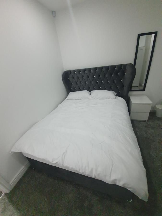 בורי Beautiful Rooms Shaw St And Pine St מראה חיצוני תמונה