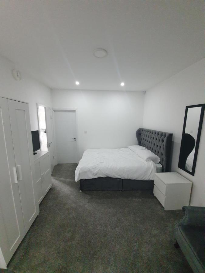 בורי Beautiful Rooms Shaw St And Pine St מראה חיצוני תמונה