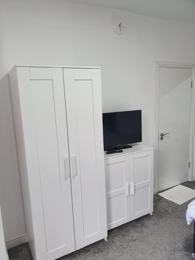 בורי Beautiful Rooms Shaw St And Pine St מראה חיצוני תמונה