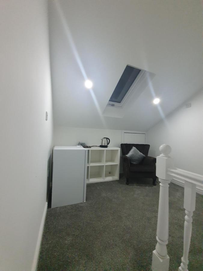 בורי Beautiful Rooms Shaw St And Pine St מראה חיצוני תמונה