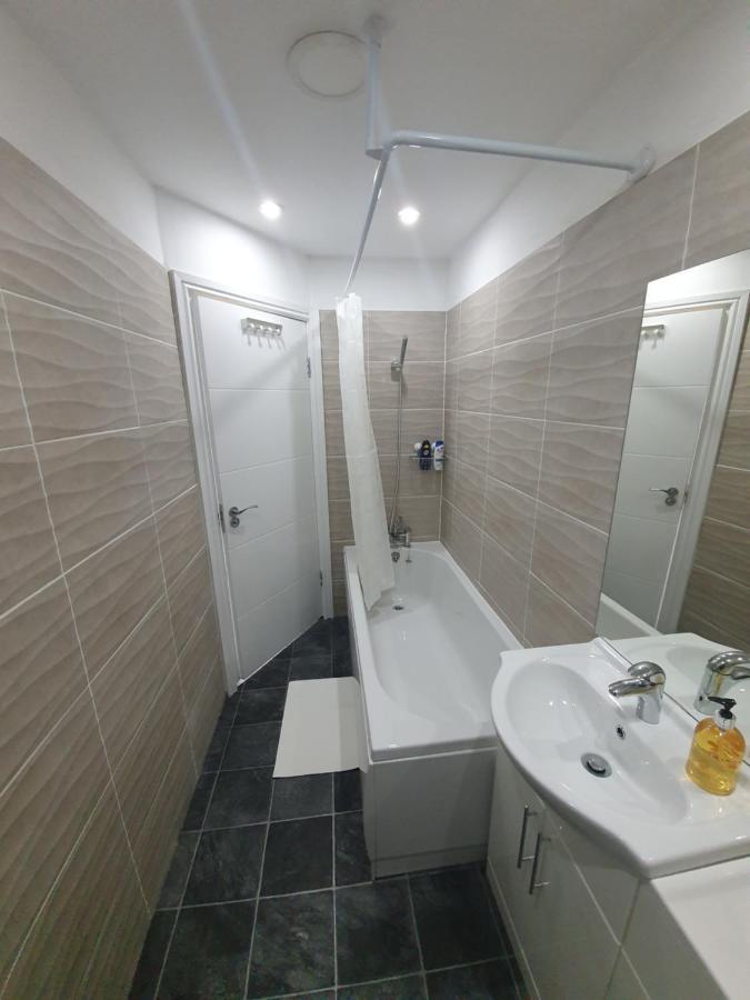 בורי Beautiful Rooms Shaw St And Pine St מראה חיצוני תמונה