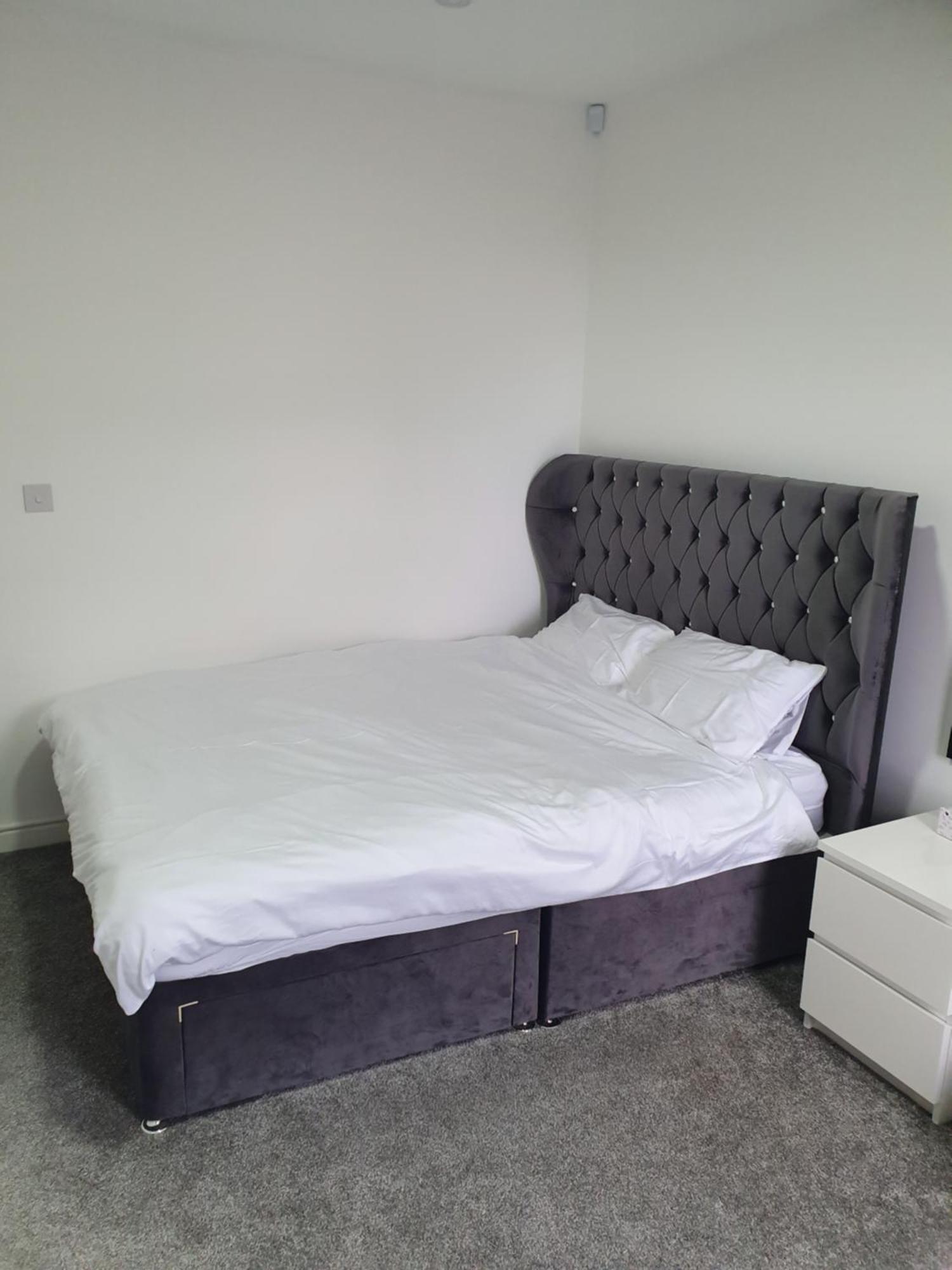 בורי Beautiful Rooms Shaw St And Pine St חדר תמונה